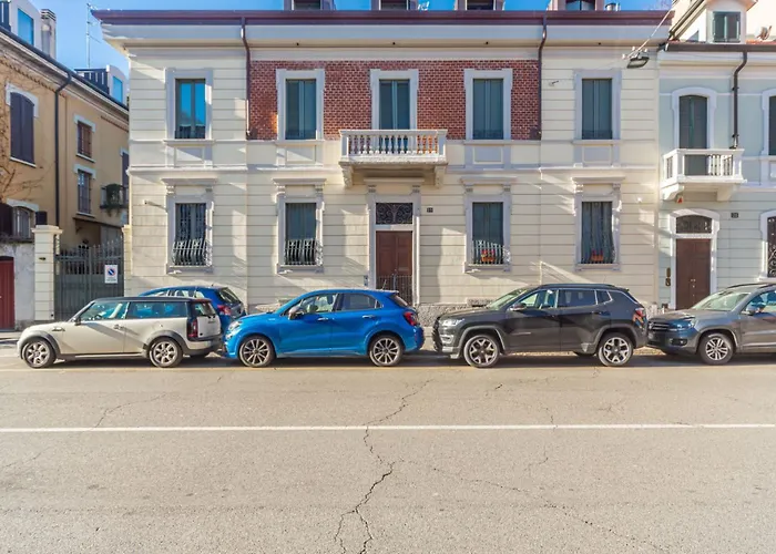 Easy Life - Elegante Trilocale In Zona Porta Venezia